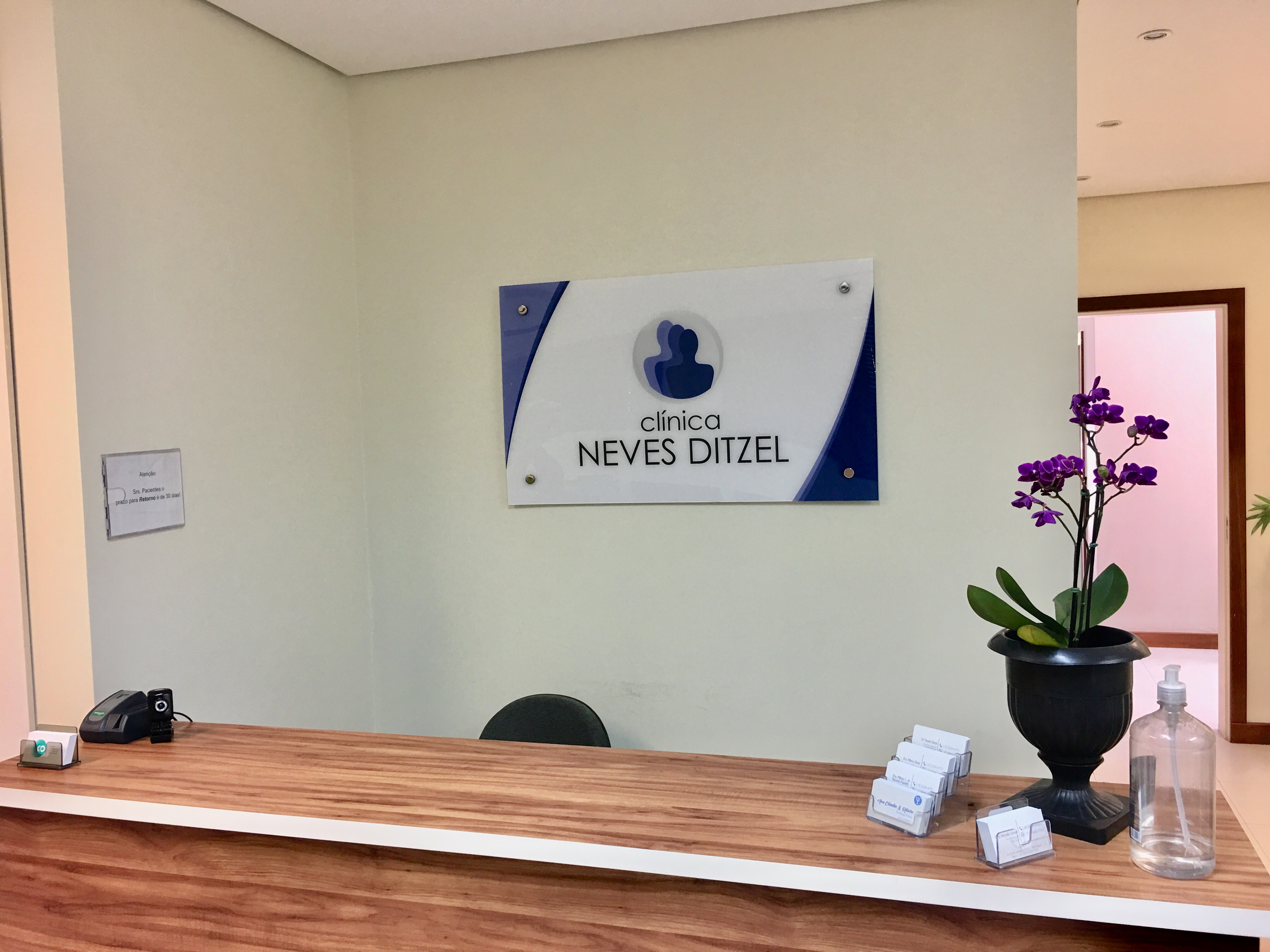 Recepção da Clínica Neves Ditzel